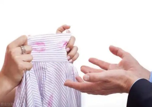 夫妻双方离婚可以分父母财产吗